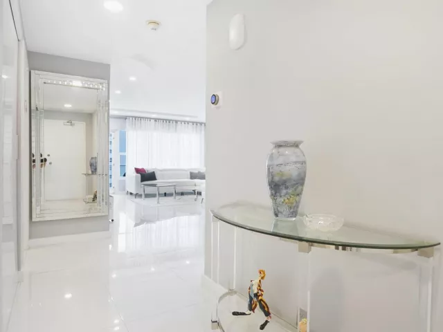 1-bedroom condo for sale in Fort Lauderdale - 3550 Galt Ocean Drive 508 - MondialRealty
