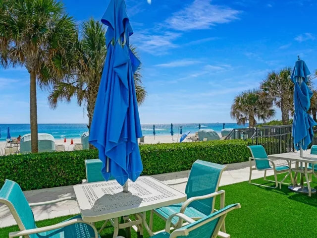 1-bedroom condo for sale in Fort Lauderdale - 3550 Galt Ocean Drive 508 - MondialRealty