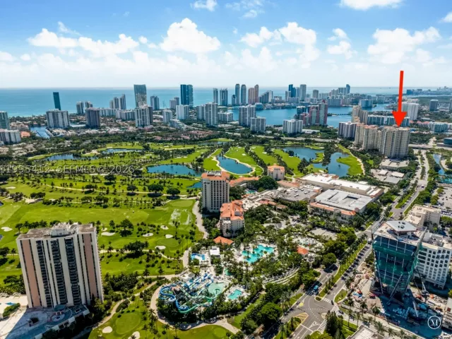 2-bedroom condo for sale in Aventura - 19501 W Country Club Dr 2412 - MondialRealty