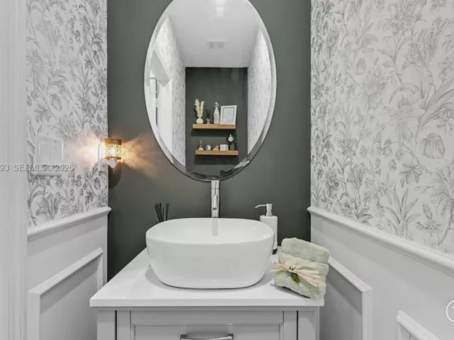 4-bedroom home for sale in Miami - 10254 SW 228th Terrace - MondialRealty