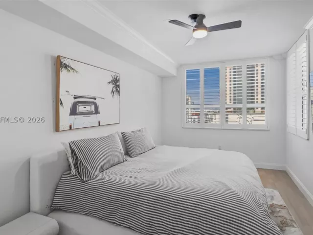 2-bedroom condo for rent in Fort Lauderdale - 350 SE 2nd St 1150 - MondialRealty
