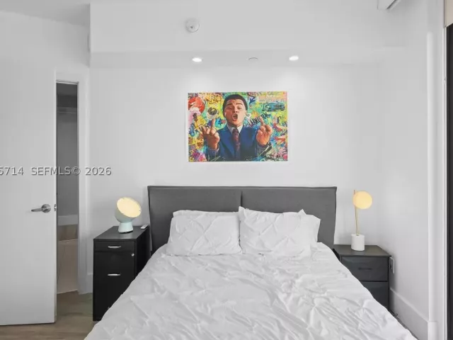 3-bedroom condo for sale in Miami - 501 NE 31st St 1201 - MondialRealty