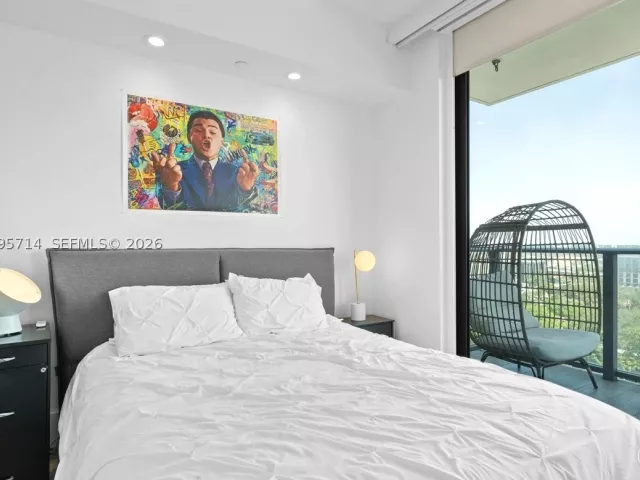 3-bedroom condo for sale in Miami - 501 NE 31st St 1201 - MondialRealty