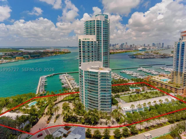 1-bedroom condo for rent in Miami Beach - 1000 S Pointe dr 906 - MondialRealty