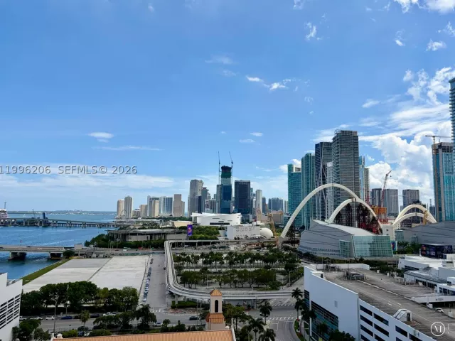 2-bedroom condo for rent in Miami - 1717 N Bayshore Dr A-2254 - MondialRealty