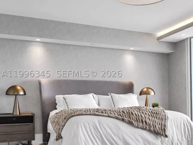 3-bedroom condo for rent in Hallandale Beach - 1830 S Ocean Dr 1501 - MondialRealty