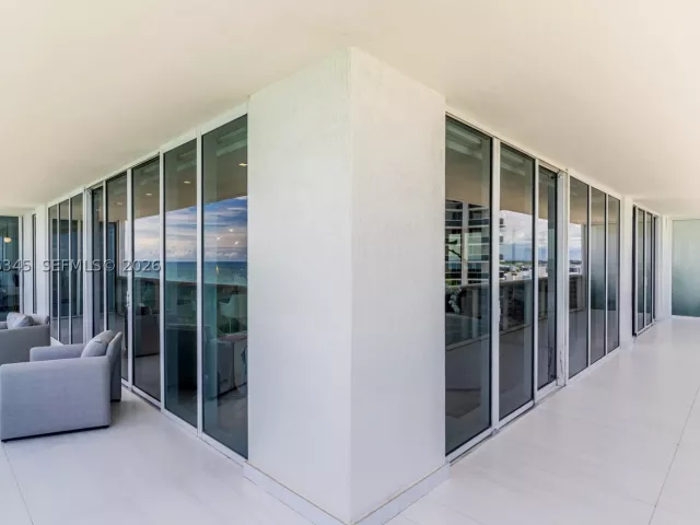 3-bedroom condo for rent in Hallandale Beach - 1830 S Ocean Dr 1501 - MondialRealty