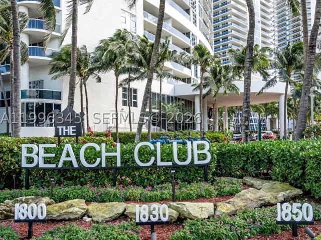 3-bedroom condo for rent in Hallandale Beach - 1830 S Ocean Dr 1501 - MondialRealty