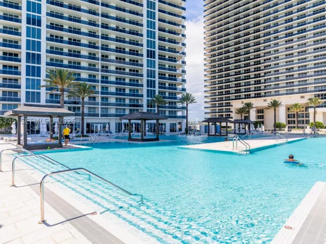 3-bedroom condo for rent in Hallandale Beach - 1830 S Ocean Dr 1501 - MondialRealty