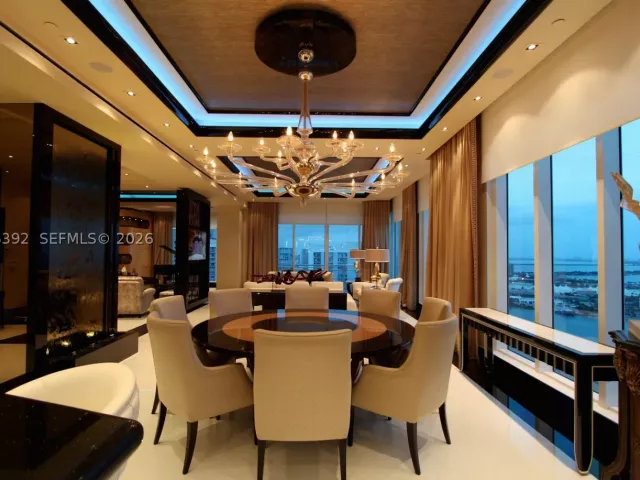 4-bedroom condo for sale in Miami - 900 Brickell Key Blvd PH3403 - MondialRealty