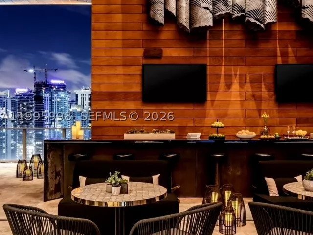 2-bedroom condo for sale in Miami - 1451 Brickell Ave 4301 - MondialRealty