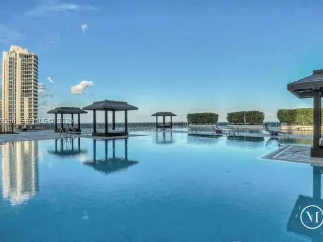 2-bedroom condo for rent in Hallandale Beach - 1850 S Ocean Dr 3510 - MondialRealty