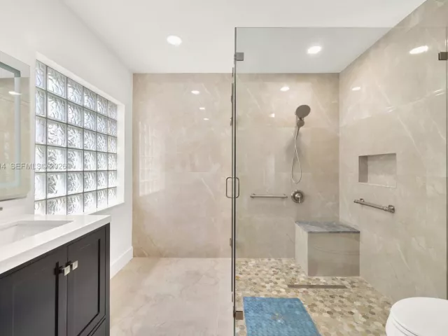 3-bedroom home for rent in Miami - 12046 SW 133rd Ter - MondialRealty