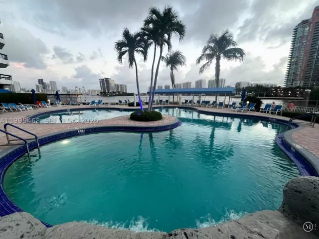 2-bedroom condo for sale in Aventura - 3530 Mystic Pointe Dr 1711 - MondialRealty
