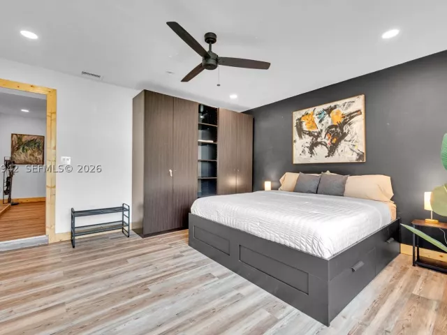 5-bedroom home for sale in Miami - 9000 NW 12th Ave - MondialRealty