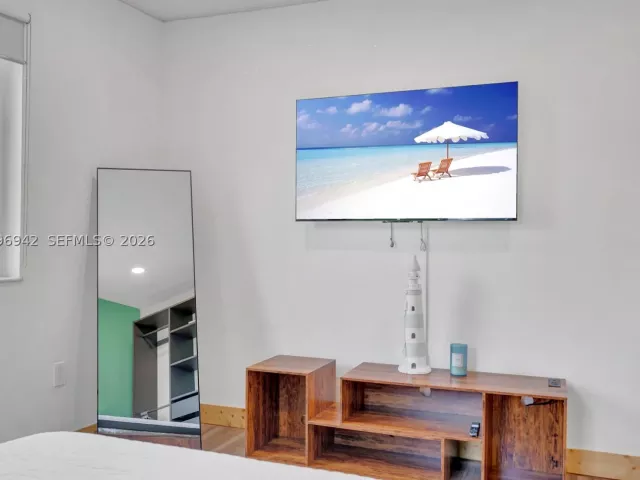 5-bedroom home for sale in Miami - 9000 NW 12th Ave - MondialRealty