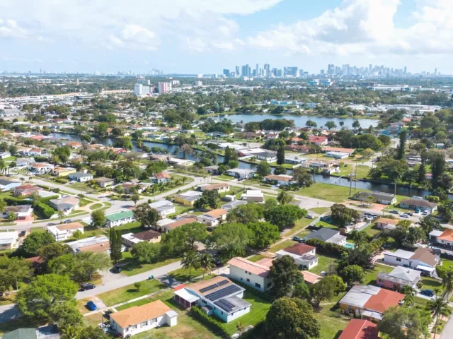 5-bedroom home for sale in Miami - 9000 NW 12th Ave - MondialRealty