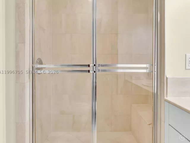 2-bedroom condo for rent in Aventura - 2000 Island Blvd 1203 - MondialRealty