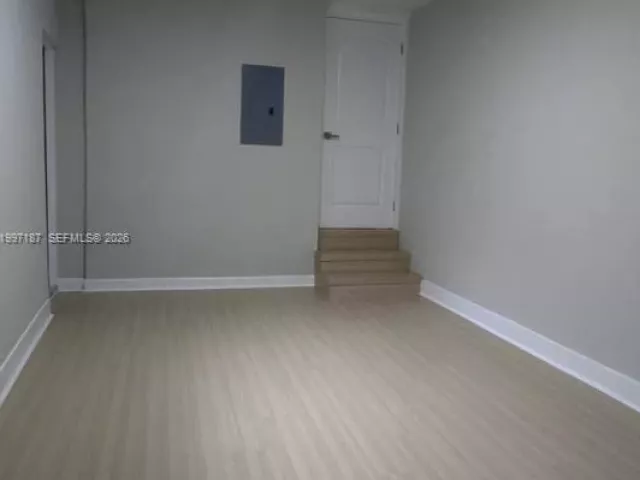 3-bedroom home for sale in Miami - 75 SW 32nd Ct Rd - MondialRealty