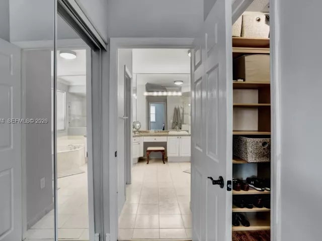 4-bedroom home for rent in Pembroke Pines - 13813 NW 21st St - MondialRealty