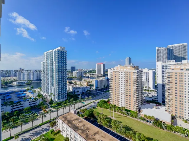 1-bedroom condo for rent in Hallandale Beach - 1950 S Ocean Dr 20D - MondialRealty