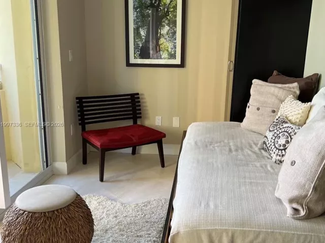 2-bedroom condo for rent in Key Biscayne - 445 Grand Bay Dr 412 - MondialRealty