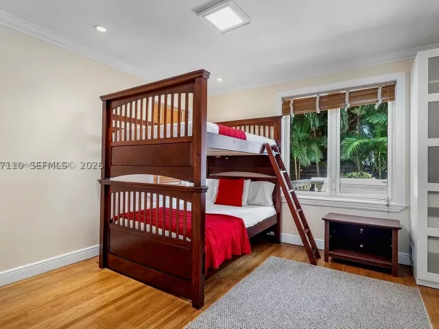 4-bedroom home for rent in Fort Lauderdale - 800 SW 12th - MondialRealty