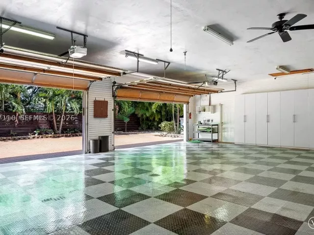 4-bedroom home for rent in Fort Lauderdale - 800 SW 12th - MondialRealty