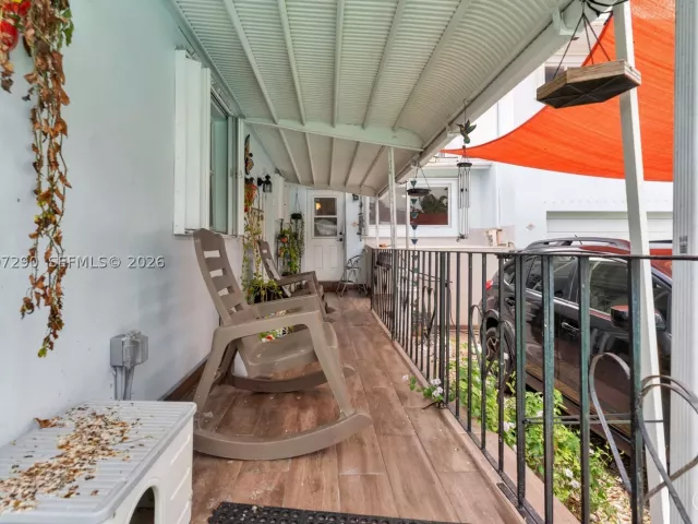 5-bedroom home for sale in North Miami - 1335 NW 129th St - MondialRealty