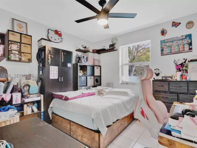 5-bedroom home for sale in North Miami - 1335 NW 129th St - MondialRealty