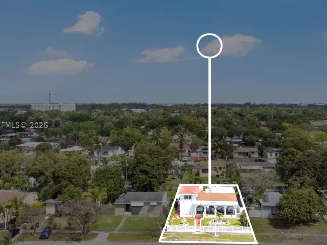 5-bedroom home for sale in North Miami - 1335 NW 129th St - MondialRealty