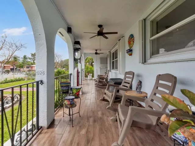 5-bedroom home for sale in North Miami - 1335 NW 129th St - MondialRealty