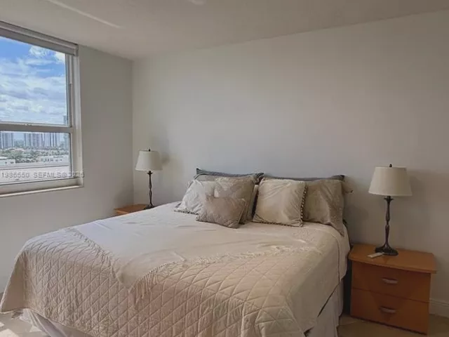 2-bedroom condo for sale in Hallandale Beach - 2080 S Ocean Dr 905 - MondialRealty