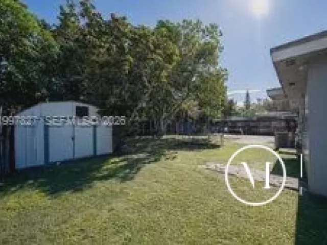 4-bedroom home for sale in North Miami - 13645 NW 3rd Ave - MondialRealty