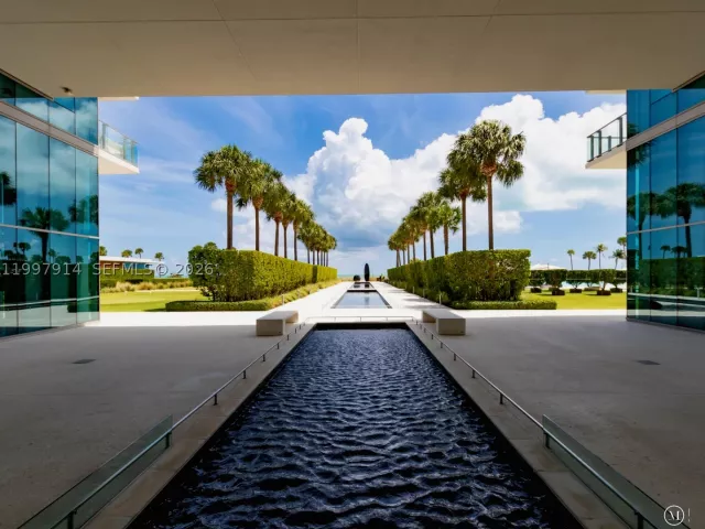 2-bedroom condo for rent in Key Biscayne - 360 Ocean Dr 304S - MondialRealty