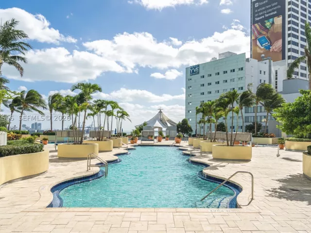 condo for sale in Miami - 244 Biscayne Blvd 239 - MondialRealty