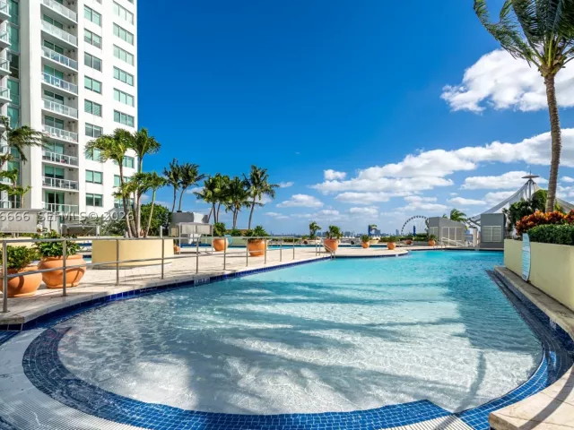 condo for sale in Miami - 244 Biscayne Blvd 239 - MondialRealty