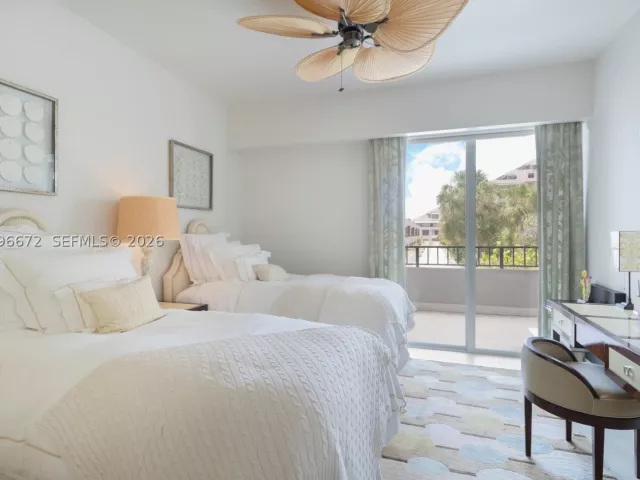 4-bedroom home for sale in Key Biscayne - 201 Crandon Blvd 174 - MondialRealty