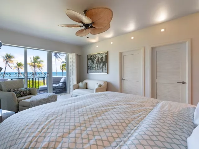 4-bedroom home for sale in Key Biscayne - 201 Crandon Blvd 174 - MondialRealty
