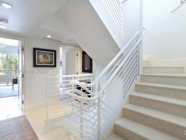 4-bedroom home for sale in Key Biscayne - 201 Crandon Blvd 174 - MondialRealty