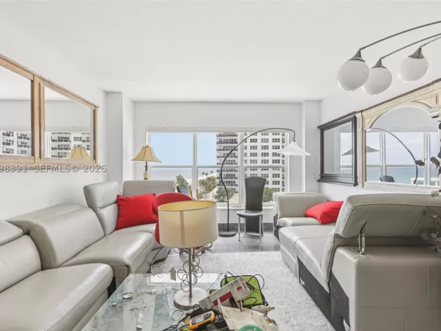 2-bedroom condo for rent in Fort Lauderdale - 3550 NE Galt Ocean Dr 501 - MondialRealty
