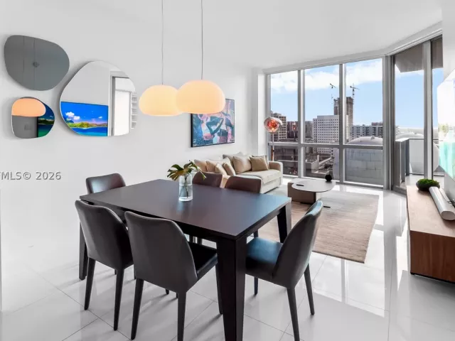 2-bedroom condo for rent in Miami - 851 NE 1st Ave 1606 - MondialRealty