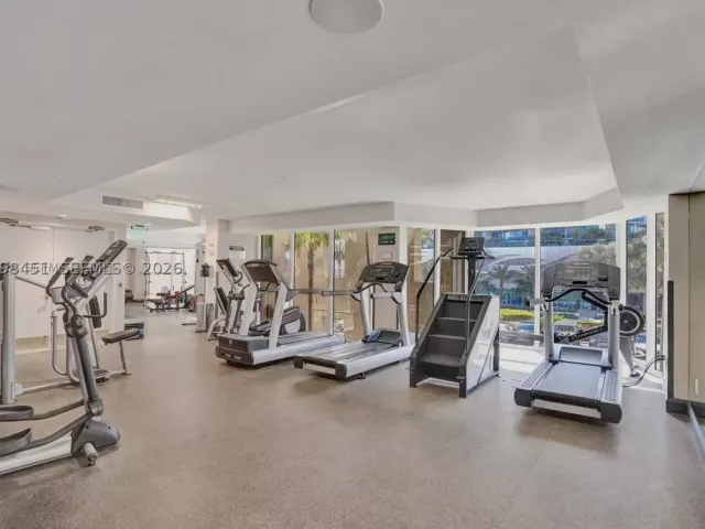 2-bedroom condo for sale in Sunny Isles Beach - 17555 Collins Ave 406 - MondialRealty