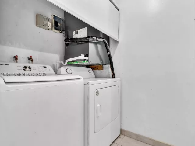 3-bedroom home for sale in North Miami Beach - 3601 NE 168th St 108 - MondialRealty