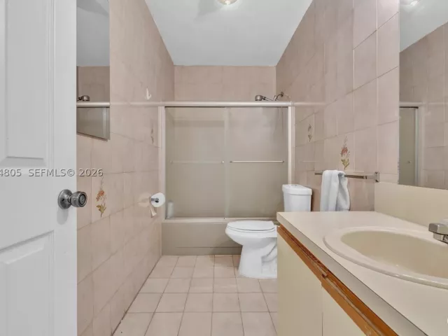 3-bedroom home for sale in North Miami Beach - 3601 NE 168th St 108 - MondialRealty