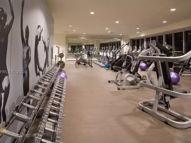 2-bedroom condo for sale in Miami - 475 Brickell Ave 2209 - MondialRealty