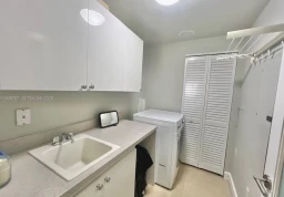 Apartment #4305 at Acqualina