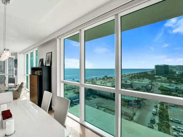 2-bedroom condo for rent in Fort Lauderdale - 101 S Fort Lauderdale Beach Boulevard 1107 - MondialRealty