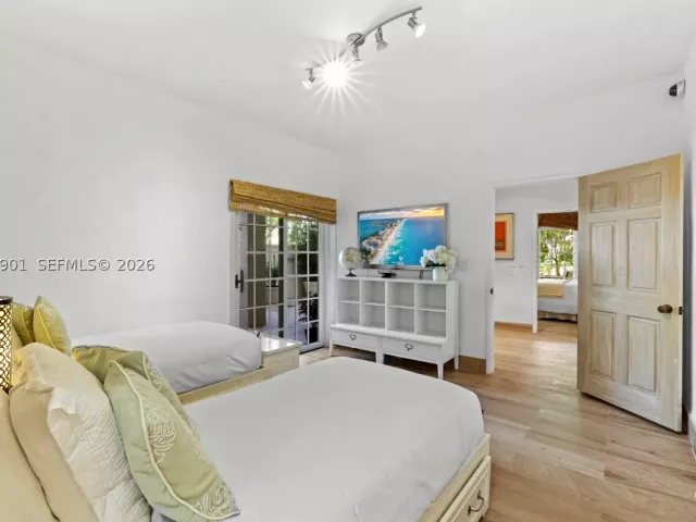 3-bedroom condo for rent in Miami Beach - 2211 Fisher Island Dr 3101 - MondialRealty