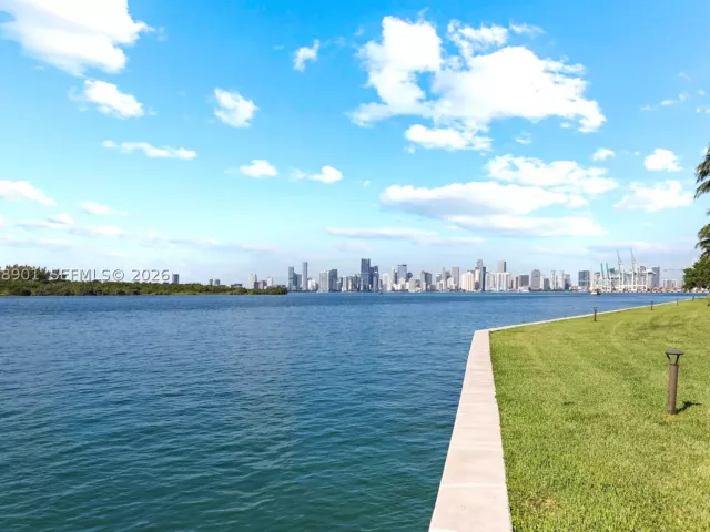 3-bedroom condo for rent in Miami Beach - 2211 Fisher Island Dr 3101 - MondialRealty